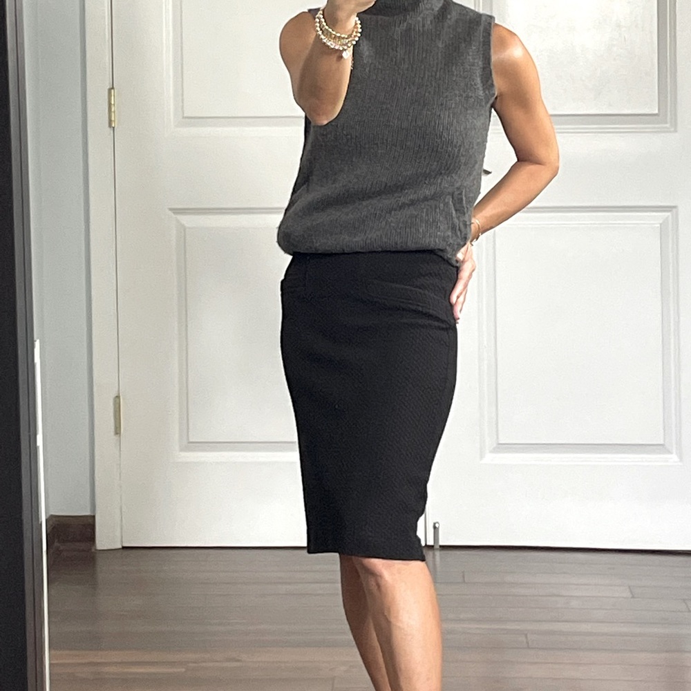 Ganni Black Textured Stretchy High Waisted Skirt - Picture 2 of 8